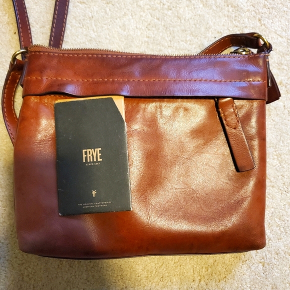 Frye Bags Frye Carson Crossbody Bag In Cognac Adjustable Strap